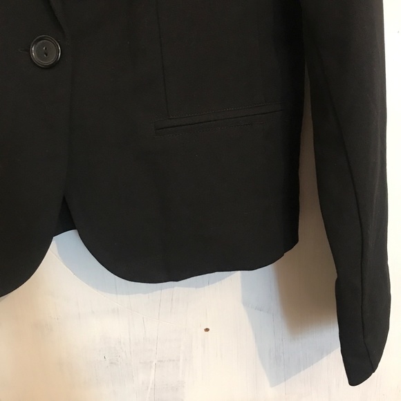 Gorgeous blazer - Picture 7 of 7